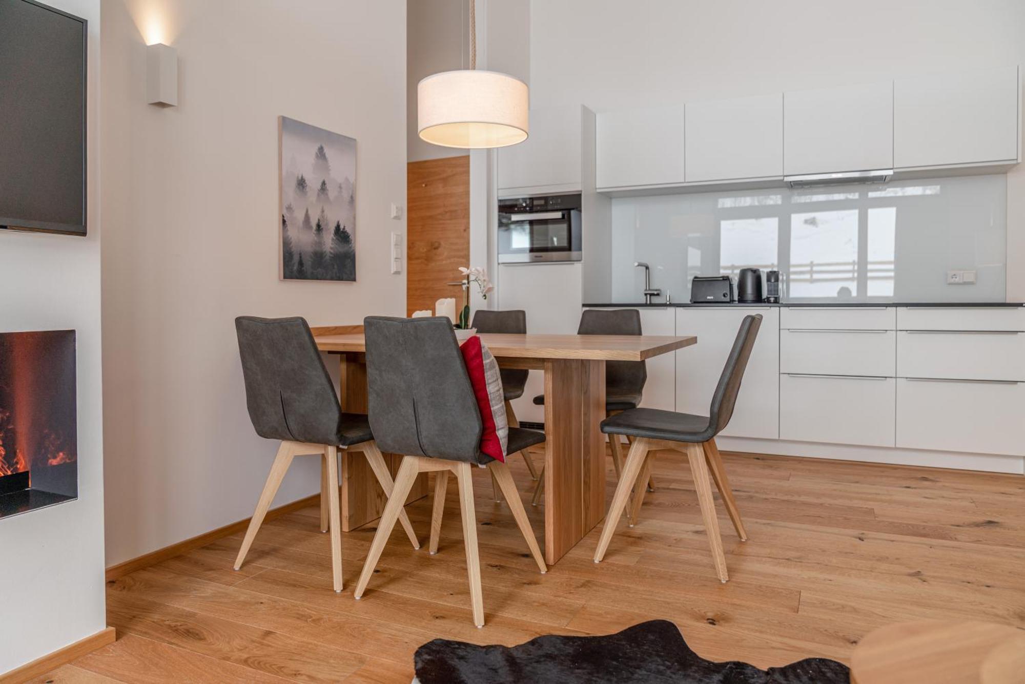 Skylodge Alpine Homes Haus im Ennstal Bagian luar foto